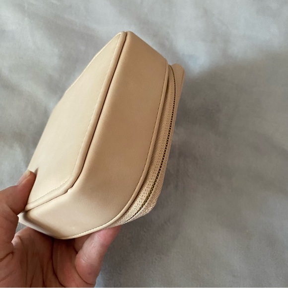 West Elm travel jewelry case/ storage - Picture 3 of 14